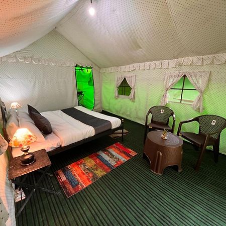 Himalayan Riverside Swiss Cottage Tents, Manali 外观 照片