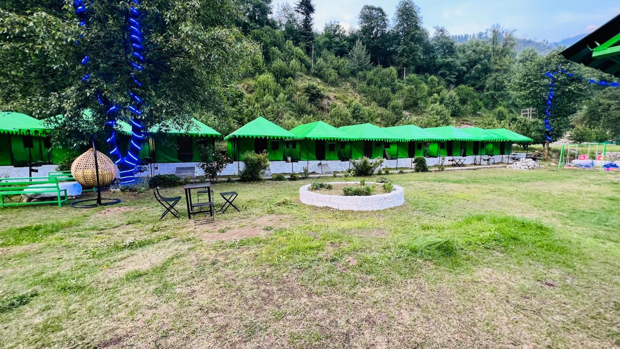 Himalayan Riverside Swiss Cottage Tents, Manali 外观 照片