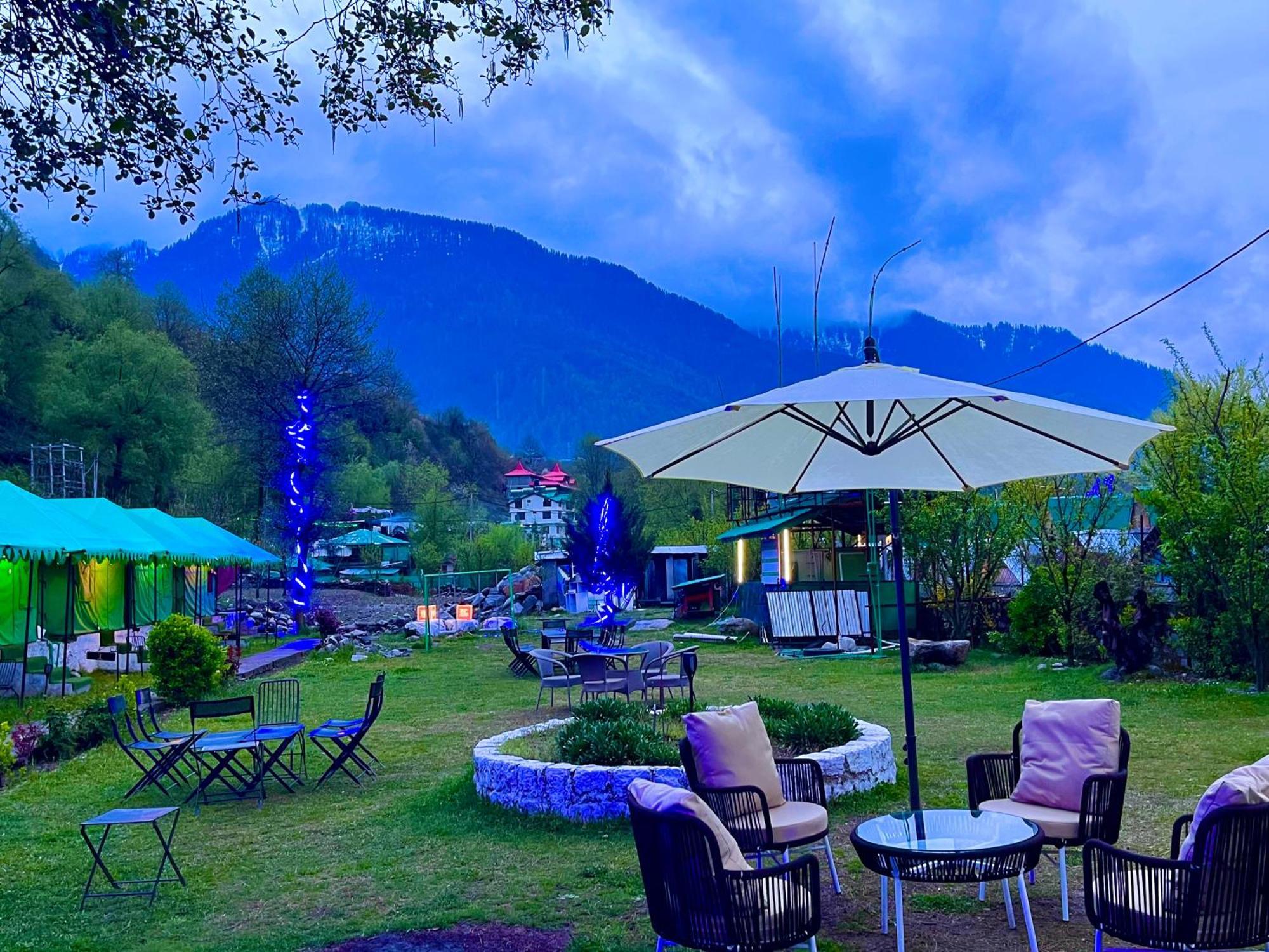 Himalayan Riverside Swiss Cottage Tents, Manali 外观 照片