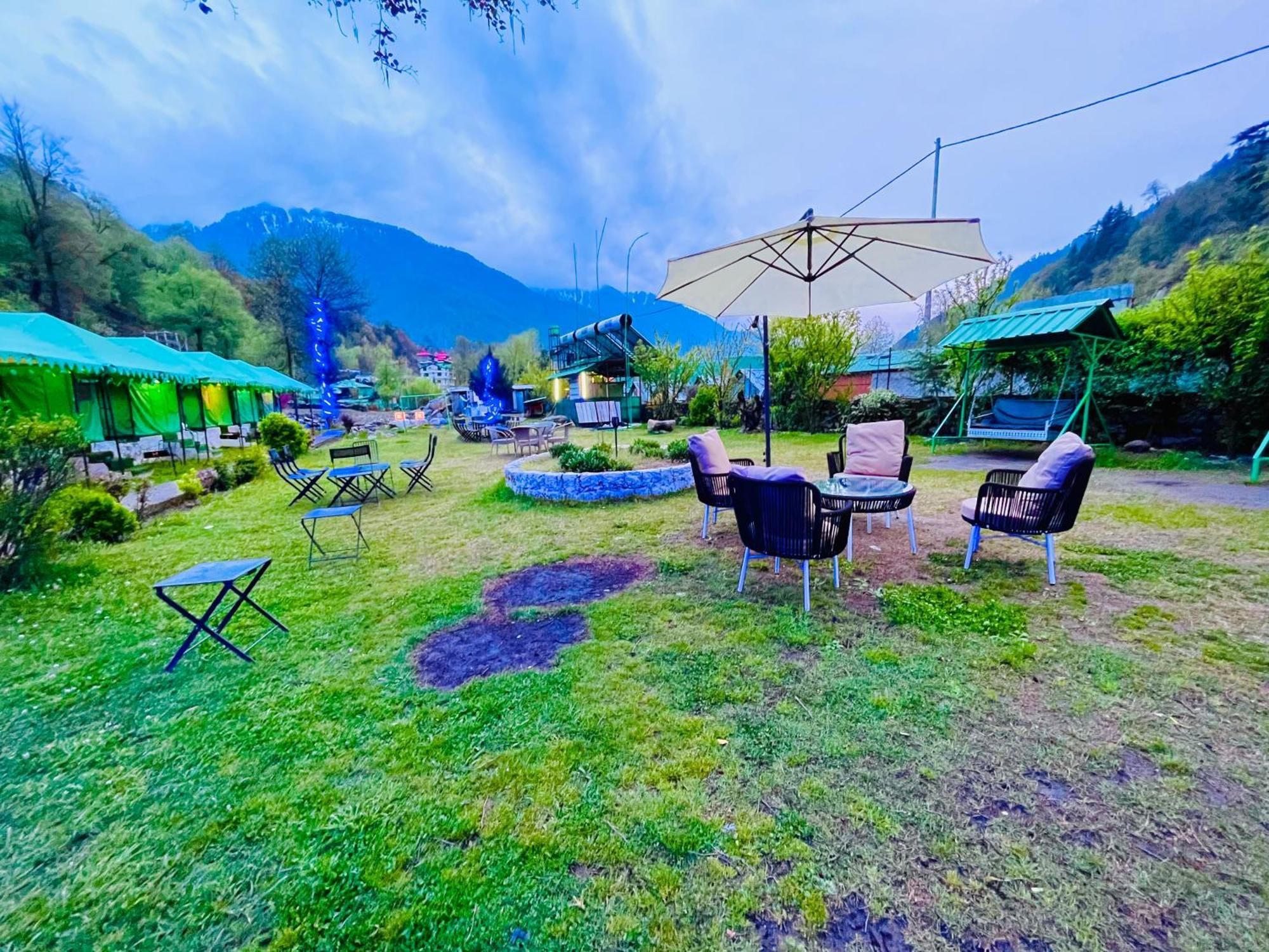 Himalayan Riverside Swiss Cottage Tents, Manali 外观 照片